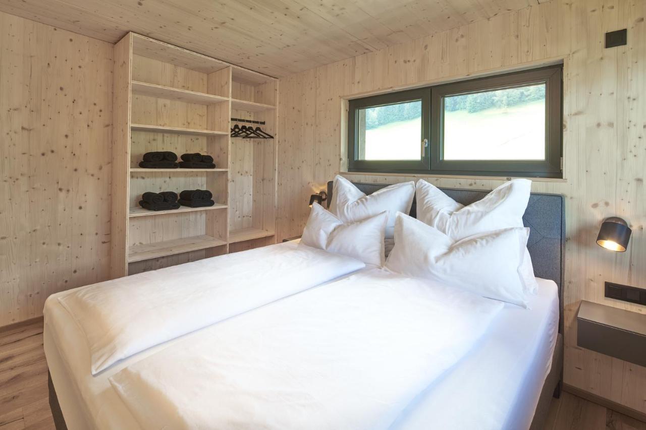 Black Forest Lodges - Gehobene Ferienwohnungen Mit Privatsaunas Тульфес Экстерьер фото