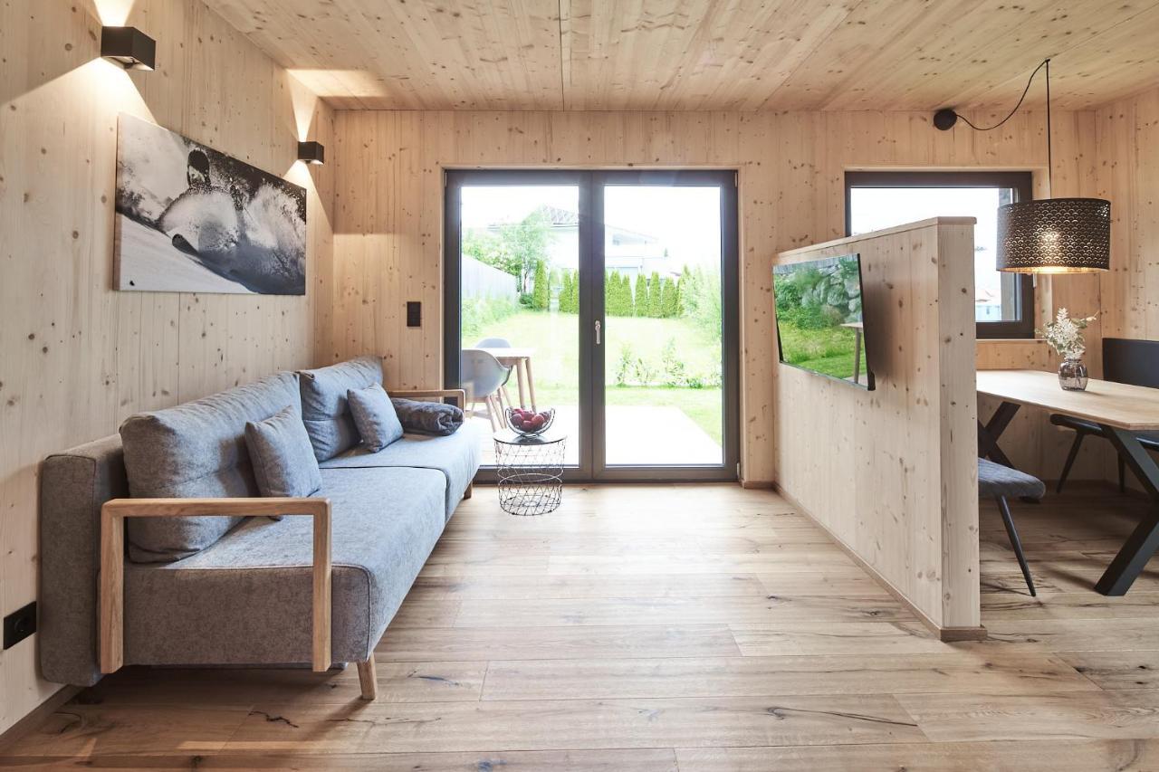 Black Forest Lodges - Gehobene Ferienwohnungen Mit Privatsaunas Тульфес Экстерьер фото
