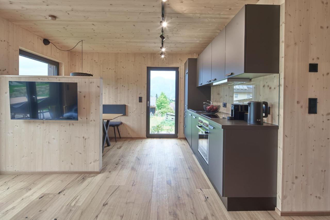 Black Forest Lodges - Gehobene Ferienwohnungen Mit Privatsaunas Тульфес Экстерьер фото